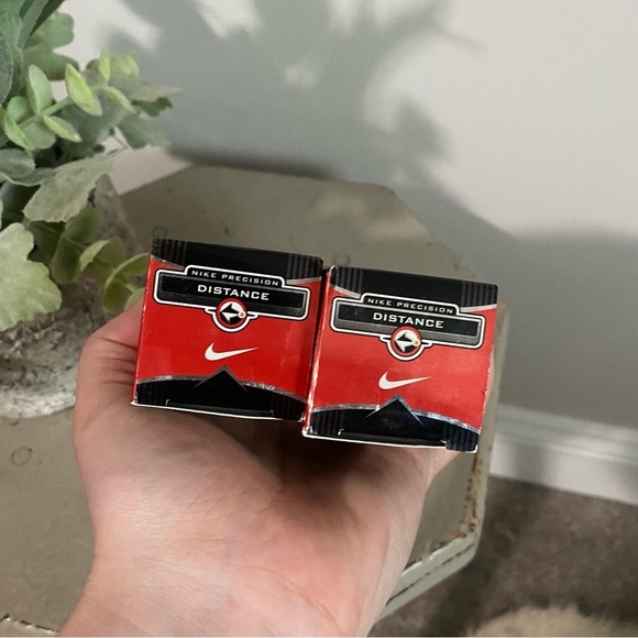 Nike Precision Distance Golf Balls, Pack of 2 - Picture 3 of 3